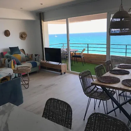 Апартаменти Panoramic Sea View